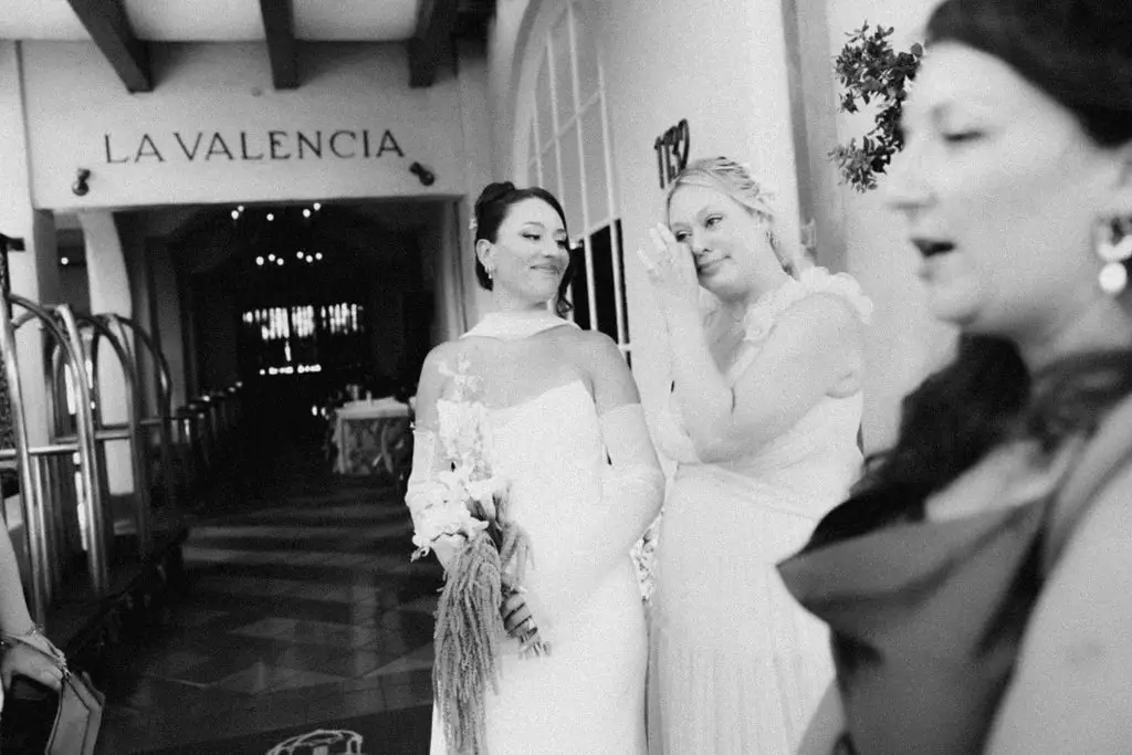 Oceanfront Cuvier Park Wedding Bowl ceremony and La Valencia wedding portraits in La Jolla by Cinematica Weddings.